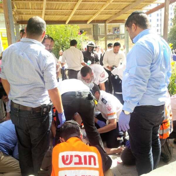 זירת האירוע // צילום: אברהם צמח - סוכנות הידיעות "חדשות 24" 